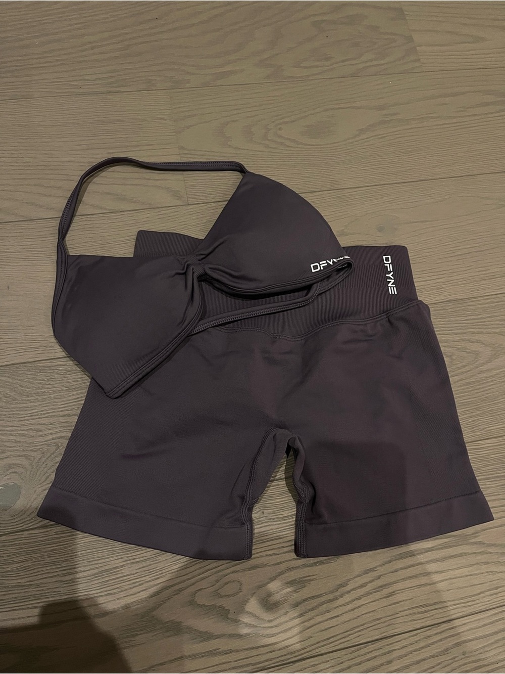 Dfyne set